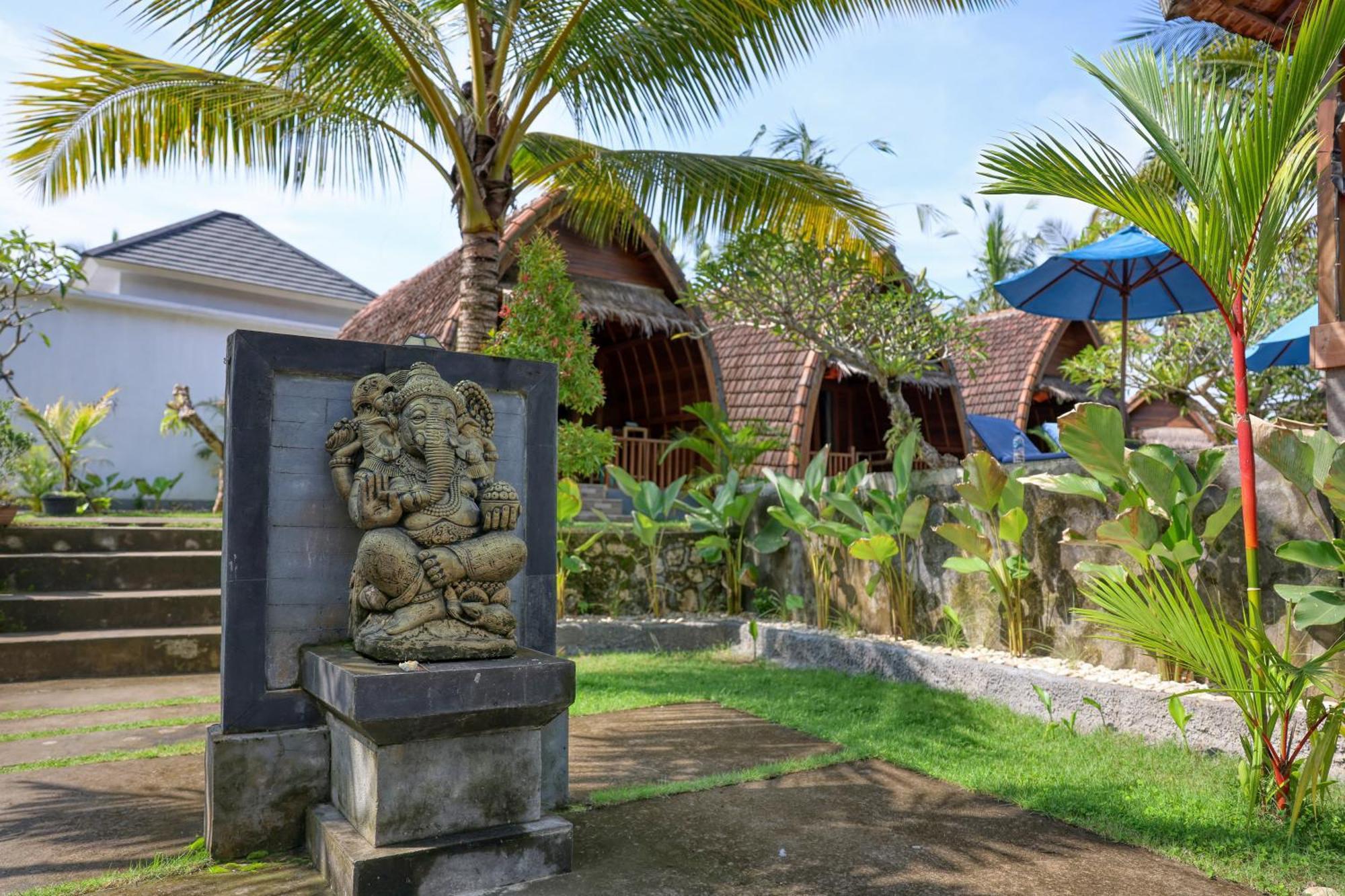 Kelingking Tatakan Bungalow Batumadeg Екстер'єр фото